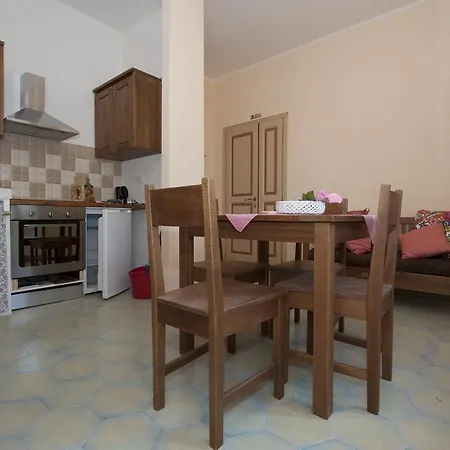 Santihouse Holiday home *